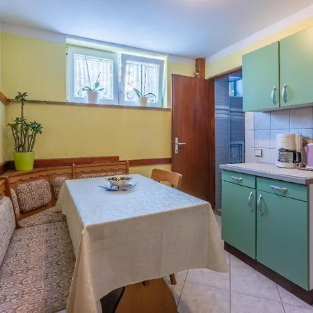 Ferienwohnung Fur 3 Personen Ca 30 Qm In Crikvenica, Kvarner Bucht Und Umgebung - B60803 * Crikvenica