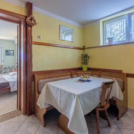 Apartament Ferienwohnung Fur 3 Personen Ca 30 Qm In Crikvenica, Kvarner Bucht Und Umgebung - B60803